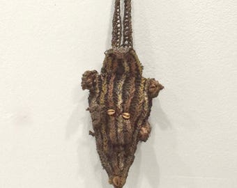 Papua New Guinea Woven Cowrie Shell Necklace Savi Tribe