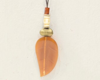 Philippines Brown Horn Leaf Pendant Necklace