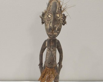 Papua New Guinea Wood Figure Ceremonial Mindimbit Village