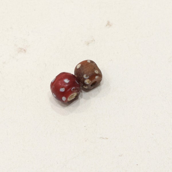 African Red White Skunk Trade Beads