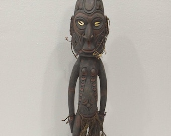 Papua New Guinea Wood Figure Ceremonial Mindimbit Village