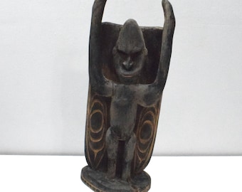 Papua New Guinea  Carved Wood Orators Stool Iatmul