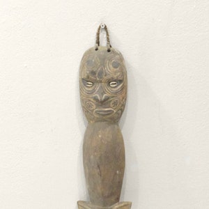 Papua New Guinea Figurative Latmul Hook
