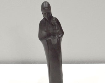 African Statue Praying Madonna Ebony Sculpture Tanzania
