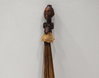 vintage African fly whisk swatter figural nude woman carved wood handle and horse or cow hair