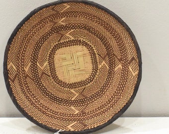 African Tonga Grass Woven Basket Zimbabwe