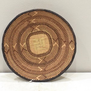 African Tonga Grass Woven Basket Zimbabwe