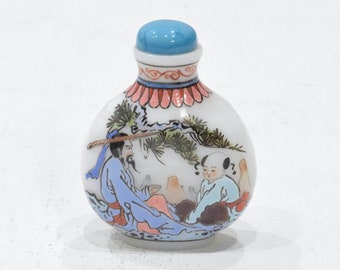 Chinese Porcelain Snuff Perfume Bottle Glass Painted Scene