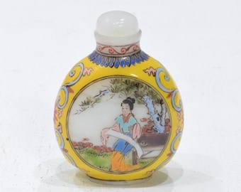 Chinese Porcelain Snuff Perfume Bottle Glass Painted Scene