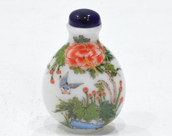 Chinese Porcelain Snuff Perfume Bottle Glass Painted Scene