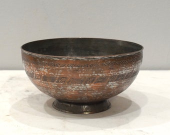 Middle Eastern Brass Etched Desgin Brass Bowl