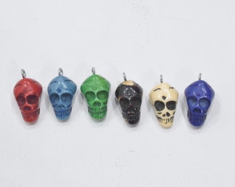 Skull Pendants Assorted Resin Colors