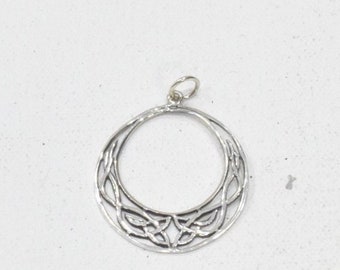 Pendant Sterling Silver Celtic Knot