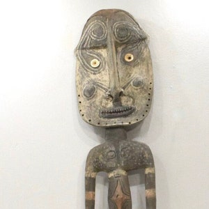 Papua New Guinea Large Wood Ancestor Figure Iatmul
