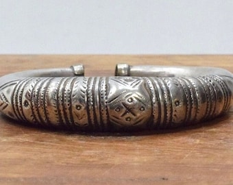 India Silver Rjasthan Cuff Bracelet