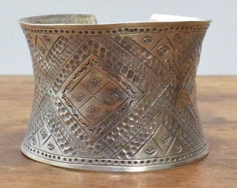 China Miao/Hmong Hill Tribe Sterling Silver Cuff Bracelet