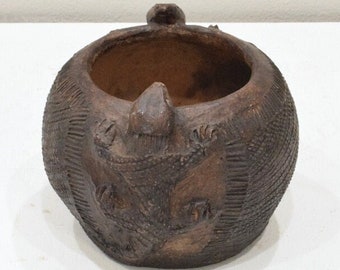 African  Brown Lizard Clay Storage Pot Kenya