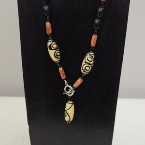 Necklace Chinese Porcelain Betel Nut Black Glass Necklace