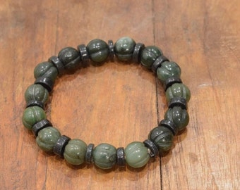 Bracelet Dark Green Jade Black Onyx Beaded Stretch Bracelet