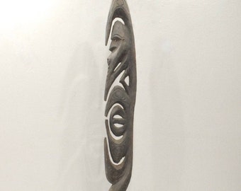 Papua New Guinea Yipwon One Leg Hook Figure Black Lakes