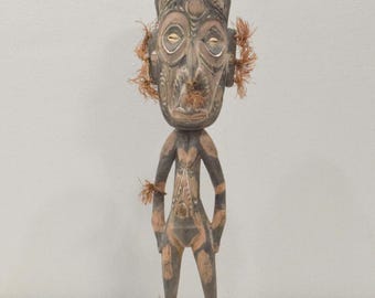 Papua New Guinea Wood Figure Ceremonial Mindimbit Village