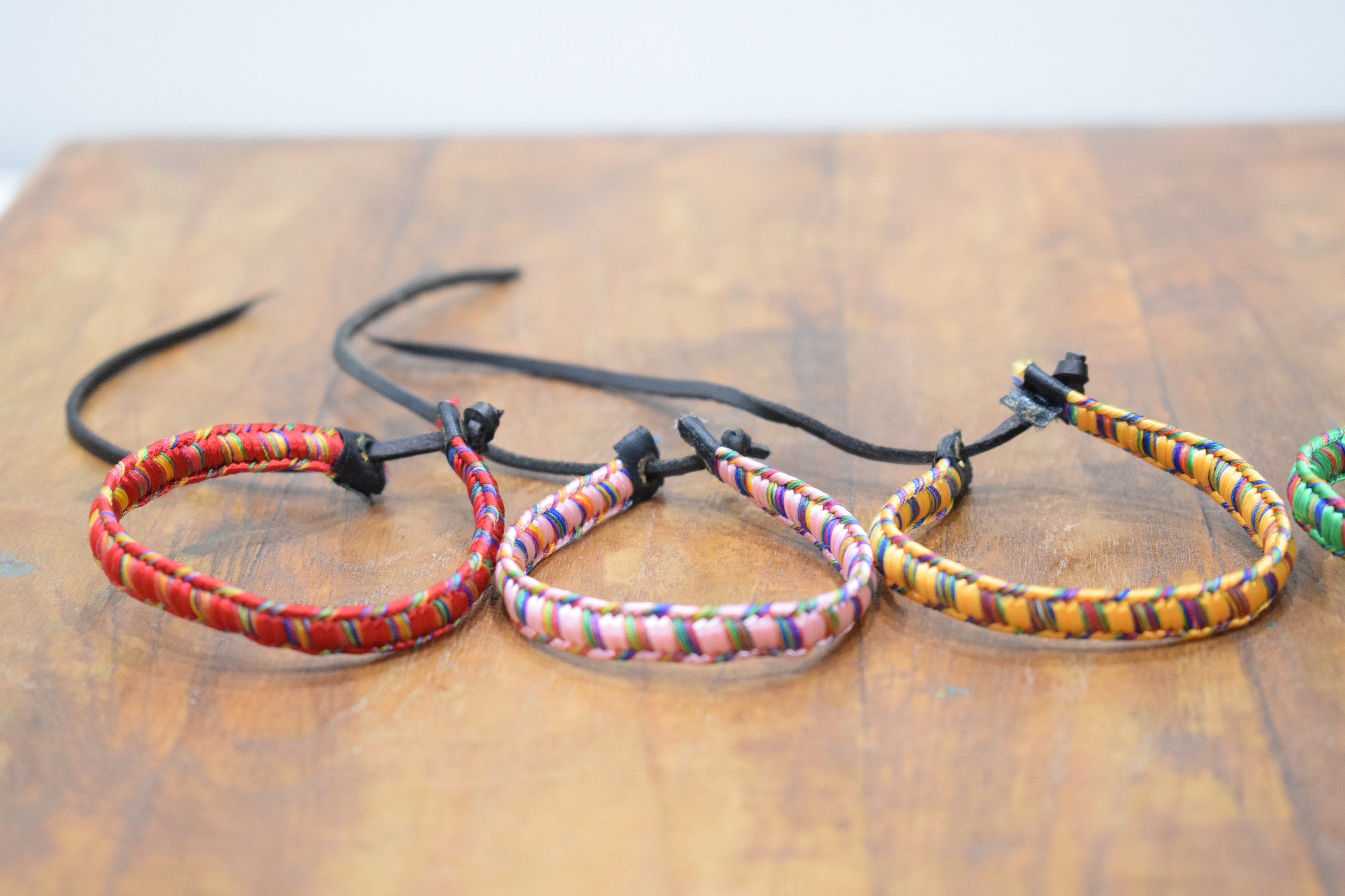 Bracelet 5 Small Colorful Silk Woven Tie Bracelets