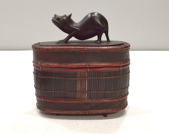 Basket Indonesian Palm Leaf Container Animal Wood Carving Top
