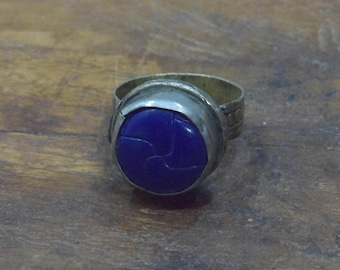 Middle Eastern Silver Blue Glass Kuchi Ring Size 10
