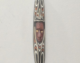 Papua New Guinea Carved Wood Mask Chambri Lakes