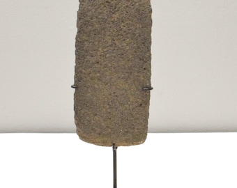 Mano Grinding Stone