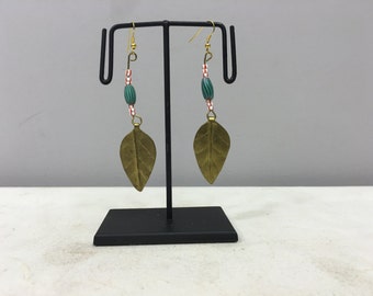 Earrings African Brass Leaf Green Red Glass Earrings Masai Beaded Earrings Handmade Brass Green Chevron Glass Women Earrings Tribal E49