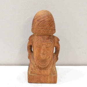 New Zealand Wood Tiki Statue Polynesia
