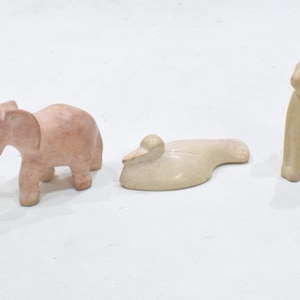 Afrikanischer Speckstein Hand geschnitztes Tier Set Kenia