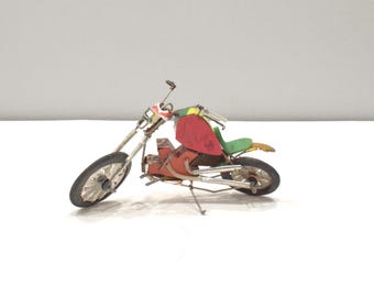 African Masks & Statues 