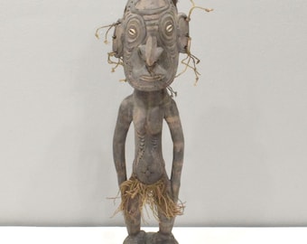 Papua New Guinea Wood Figure Ceremonial Mindimbit Village