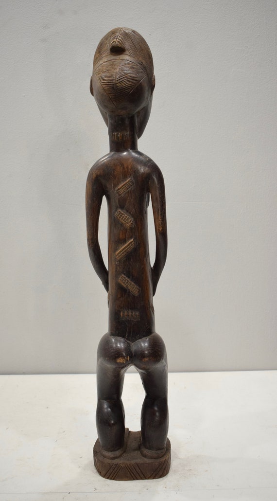 コートジボワール バウレ族 アフリカ バウレ族の女性 アフリカの彫像