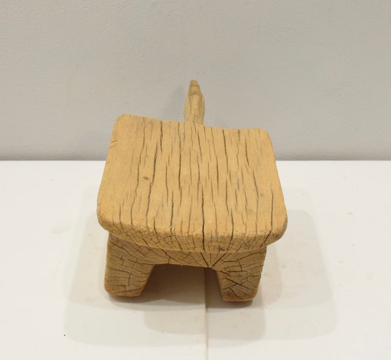 アフリカンスツール ロビ族の木製スツール ブルキナファソ - Etsy 日本