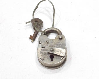 India Lock and Key Old Hand Forged Metal Padlock Key