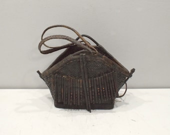 Basket Ifuago Rattan Woven Hunting Food Backpack