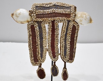 Papua New Guinea Fofana Male Shell Front Ornament