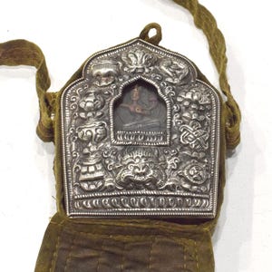 Tibetan Buddhist Ghau Shrine Traveling Prayer Shrine