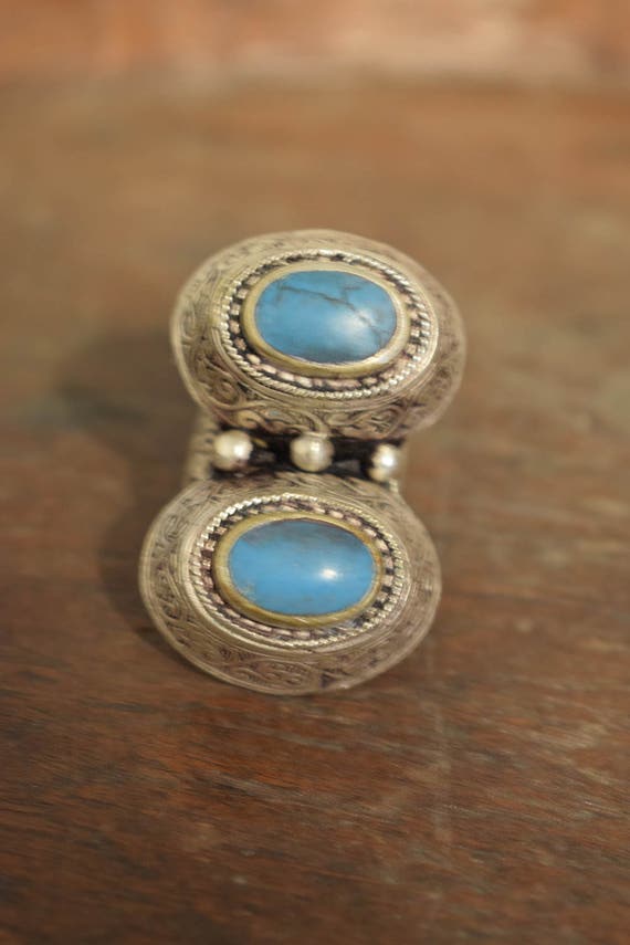 Ring Middle Eastern Silver Turquoise Etched Doubl… - image 1