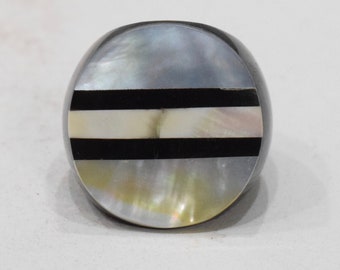 Ring Black Horn Inlaid Mother of Pearl Ring Indonesia