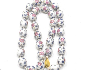 Beads Chinese Porcelain White Floral Strand Necklace