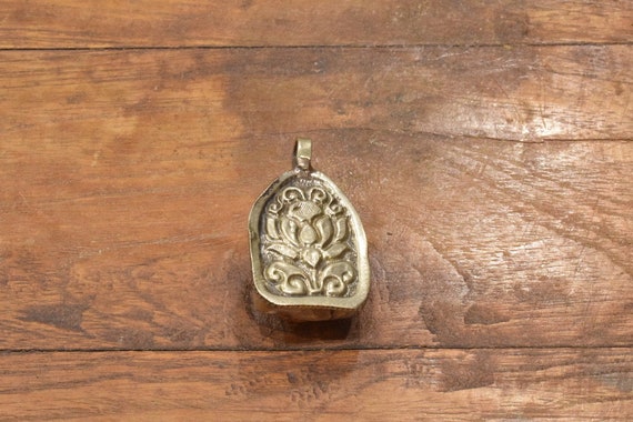 Pendant Tibetan Silver Stone Buddha Pendant Nepal - image 2