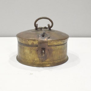 Indian Antique Brass Paan Daan Betel Leaf Box