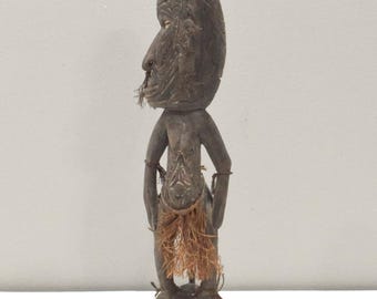 Papua New Guinea Ancestor Figure Black Water Lakes