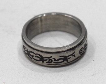 Ring Stainless Steel Etched Spinner Band Ring