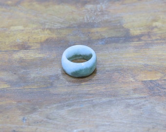 Ring Chinese Light Olive Green Nephrite Jade Band Ring