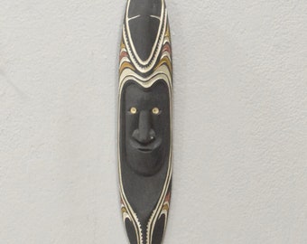 Papua New Guinea Carved Wood Mask Chambri Lakes